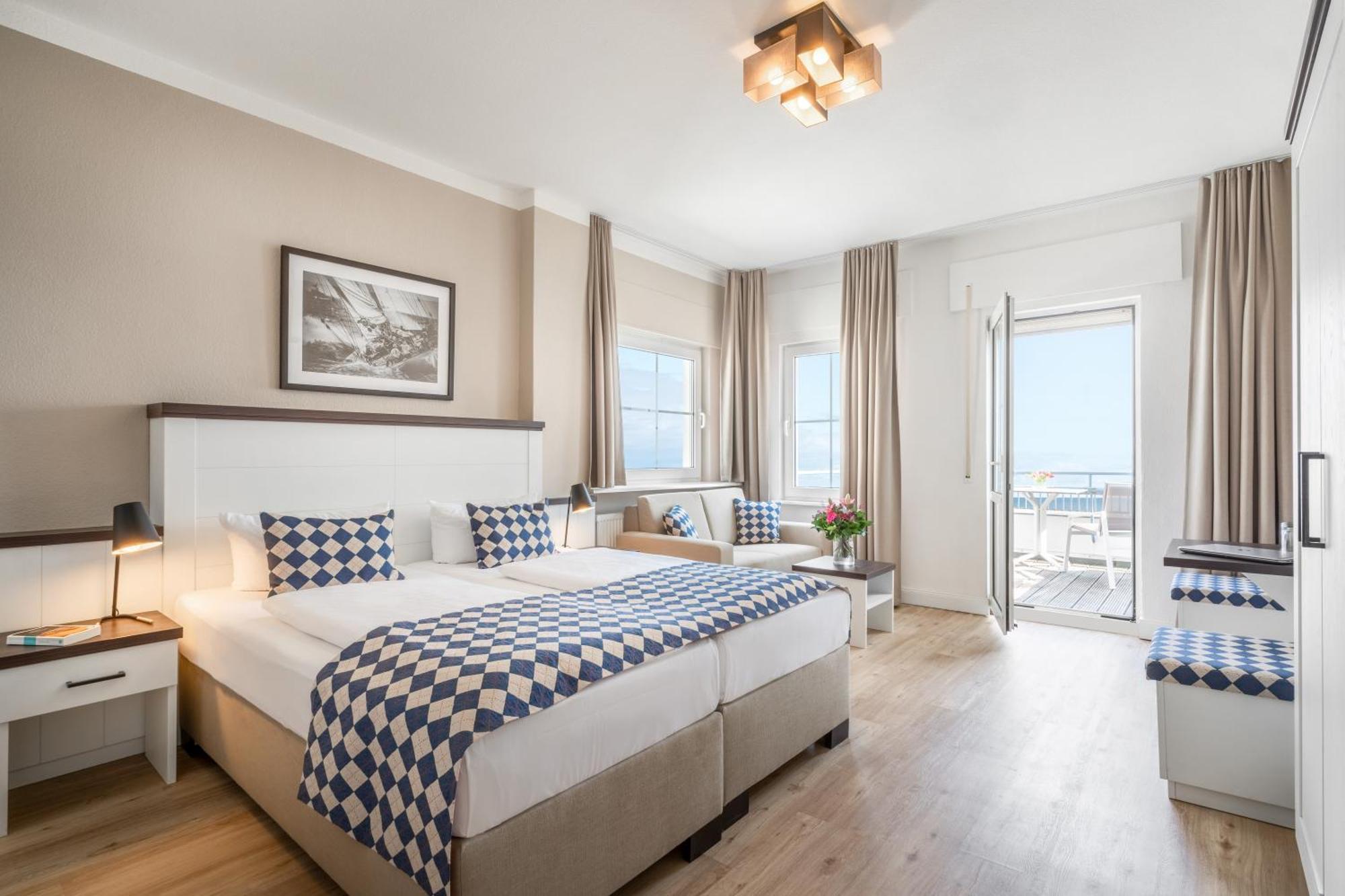 Hotel Strandschloesschen Lubeck Ngoại thất bức ảnh