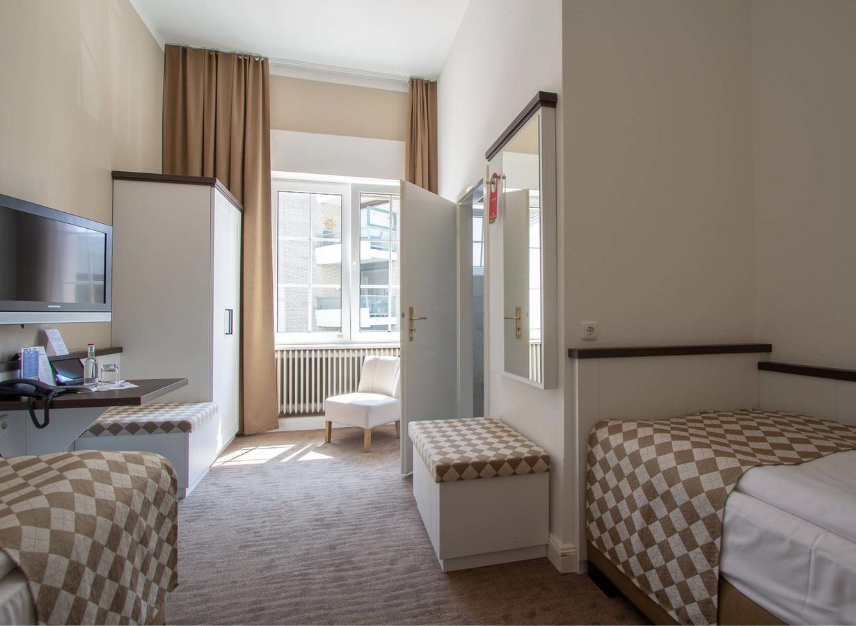 Hotel Strandschloesschen Lubeck Ngoại thất bức ảnh